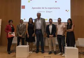 Los participantes en la jornada 'Aprender de la experiencia' en la Cámara de Comercio de Granada.