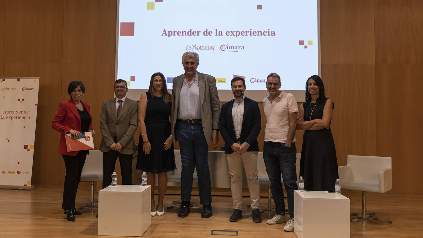 Los participantes en la jornada 'Aprender de la experiencia' en la Cámara de Comercio de Granada.