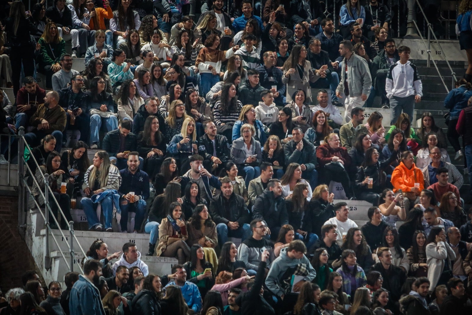 Las imágenes de la actuación de Melendi en la Plaza de Toros