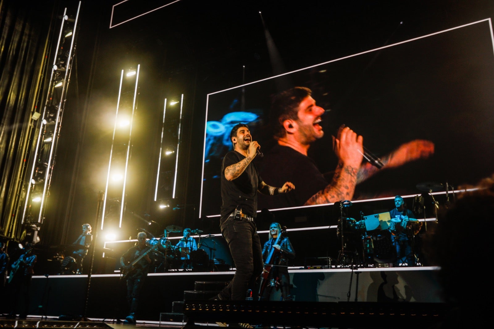Las imágenes de la actuación de Melendi en la Plaza de Toros