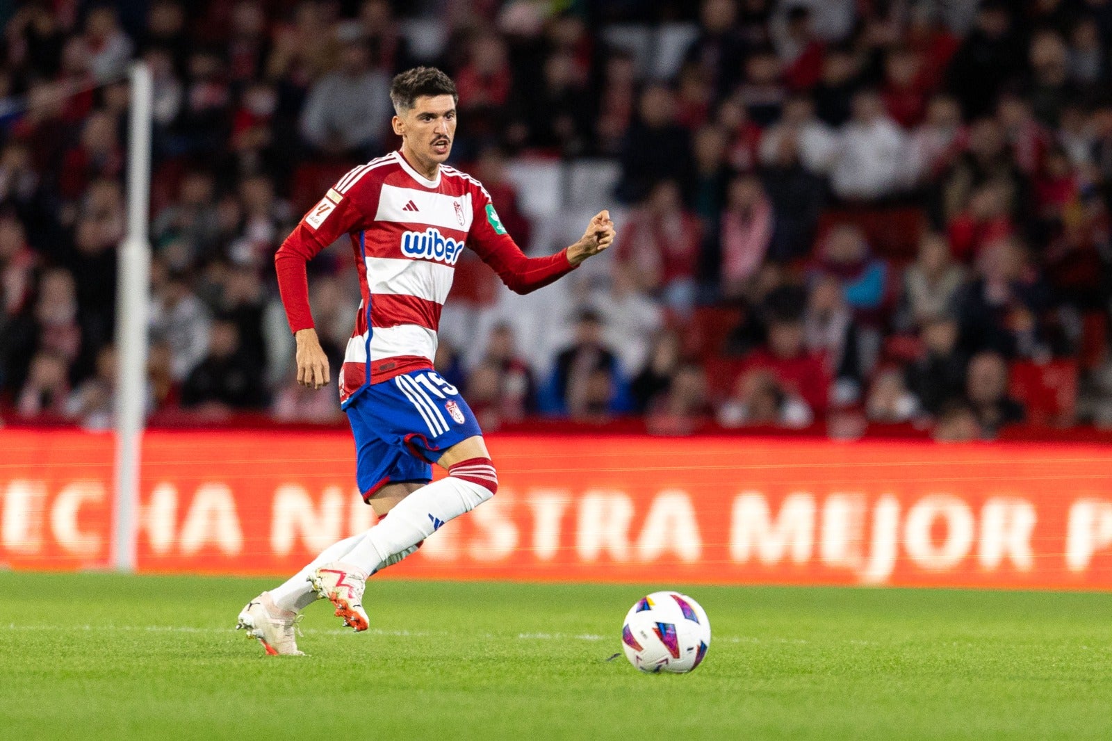 Las imágenes del Granada-Villarreal a pie de campo