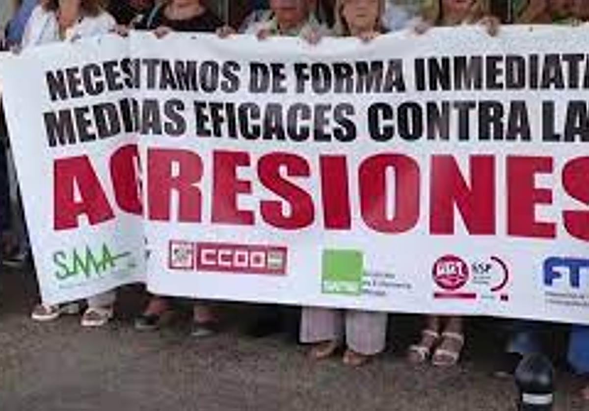 Protesta sanitaria por agresiones a trabajadores.