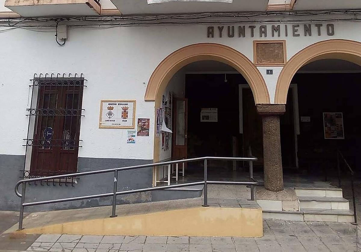 Fachada del Ayuntamiento de Cúllar.