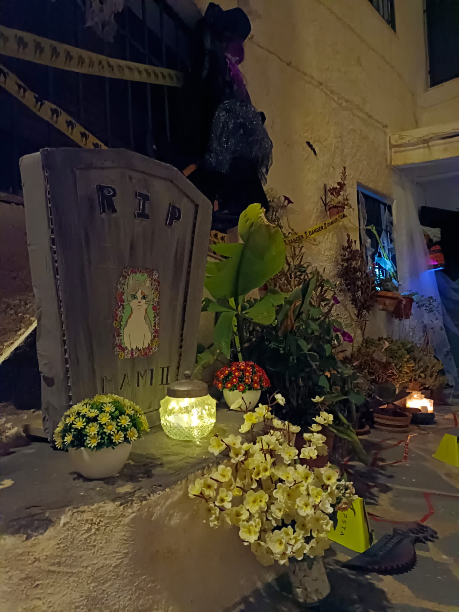 Velefique celebra su primer Halloween, con más de 300 asistentes