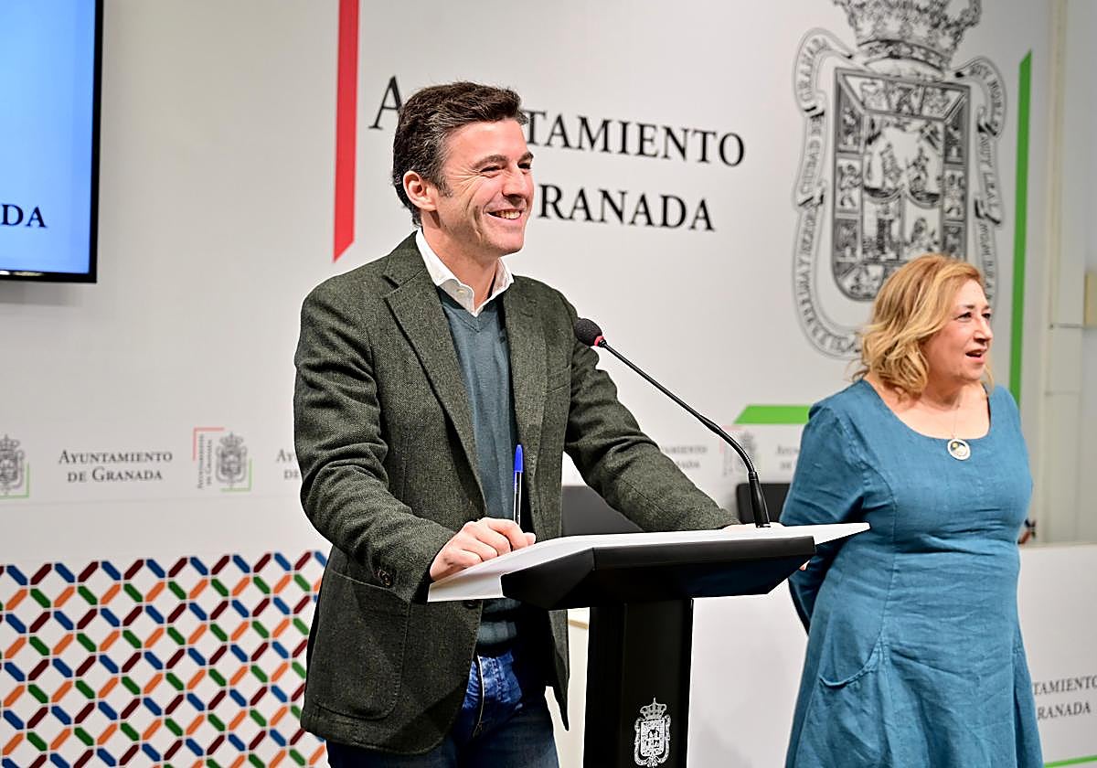 El portavoz del Ayuntamiento de Granada, Jorge Saavedra, ha informado de que la Junta de Gobierno Local ha aprobado el proyecto de modificación de la ordenanza del taxi.