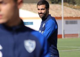 Corral ha completado una buena semana de trabajo y apunta al once titular en Sanlúcar.