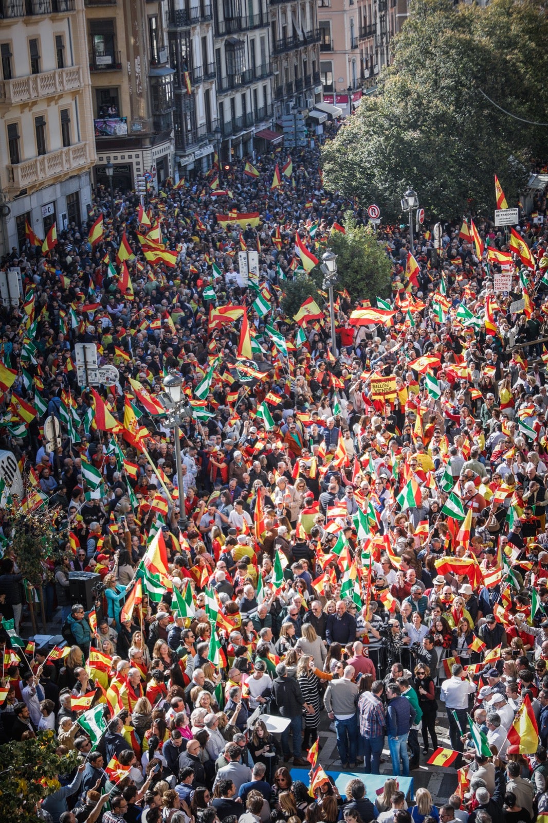 Las imágenes de la protesta en Granada contra la amnistía