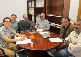 Reunión de los vecinos de los Puentes con el Grupo Municipal de Jaén Merece Más.