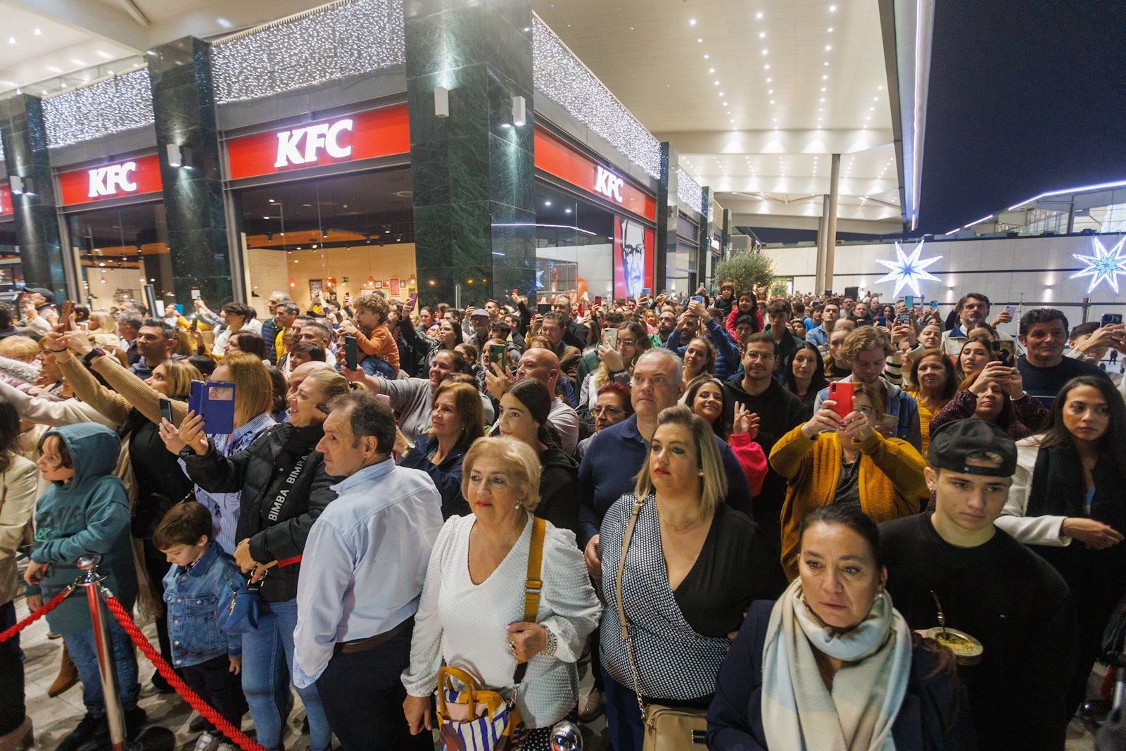 Así ha sido el encendido de las luces navideñas del Nevada