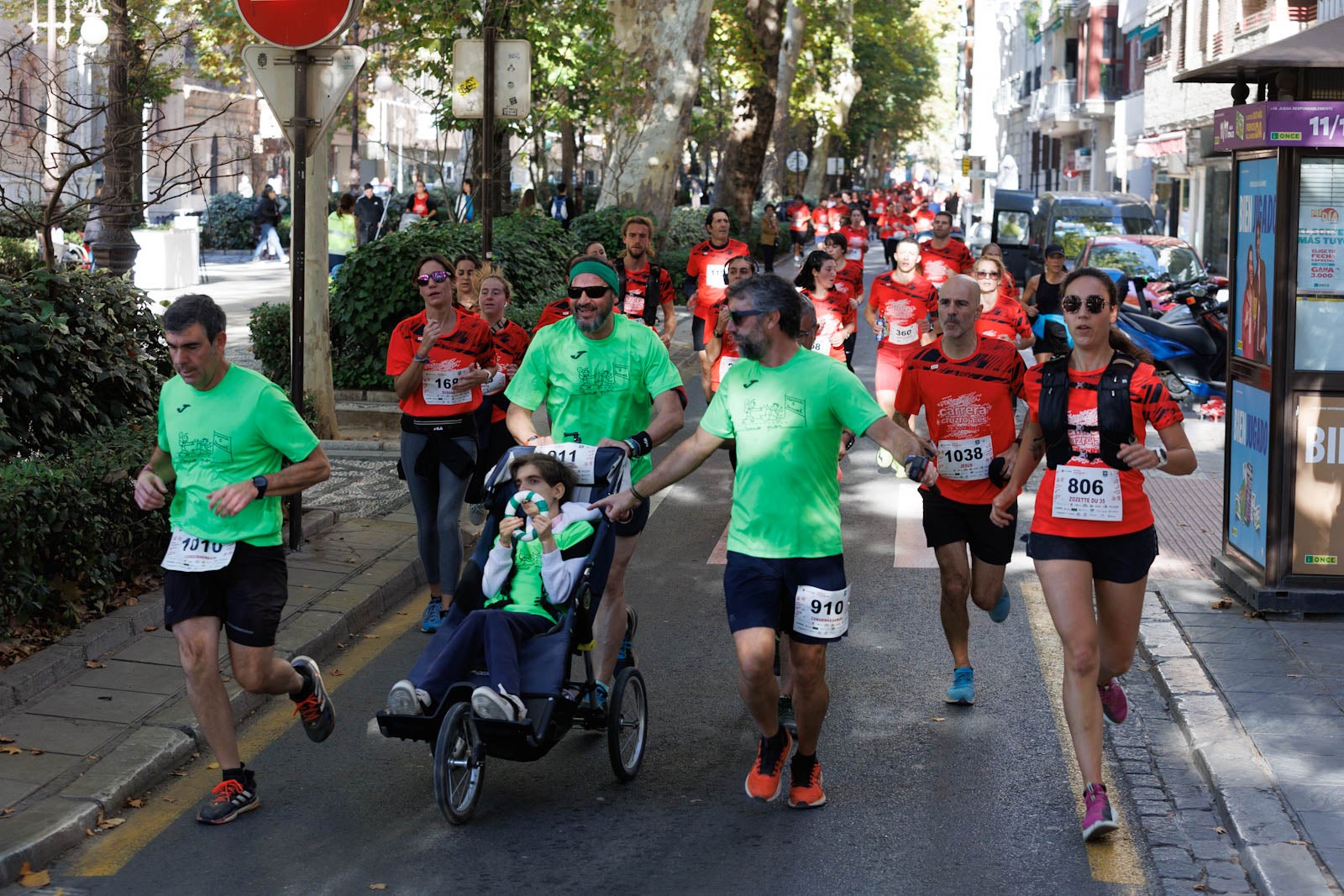 Encuéntrate en la carrera de la Cruz Roja en Granada