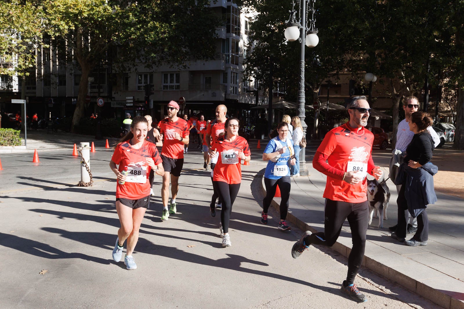 Encuéntrate en la carrera de la Cruz Roja en Granada