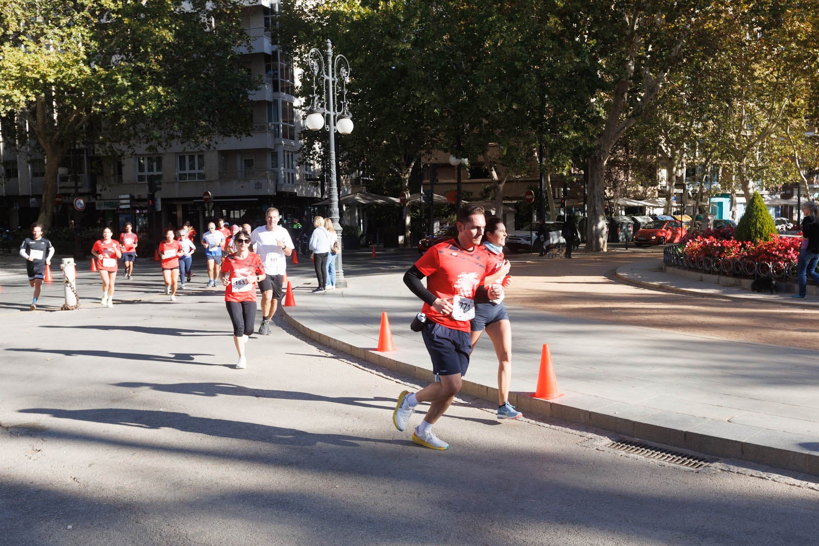 Encuéntrate en la carrera de la Cruz Roja en Granada