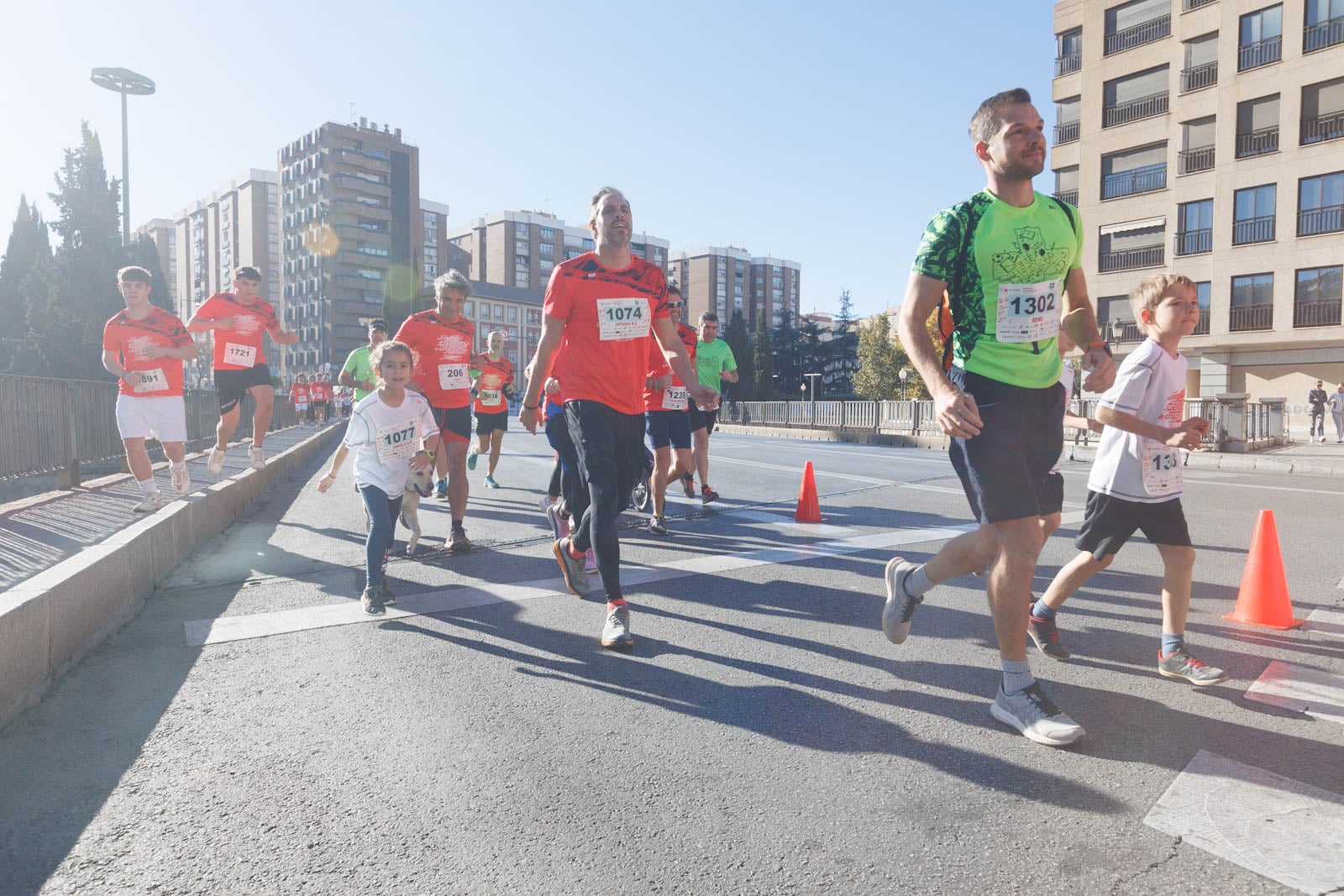 Encuéntrate en la carrera de la Cruz Roja en Granada