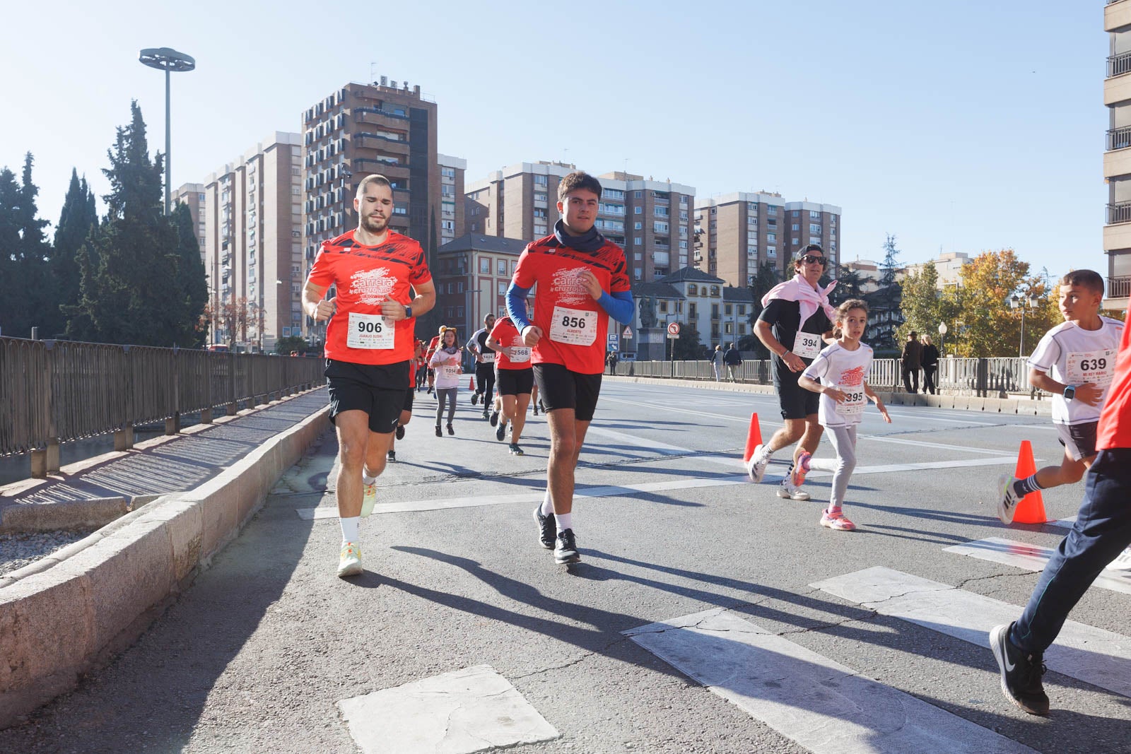 Encuéntrate en la carrera de la Cruz Roja en Granada