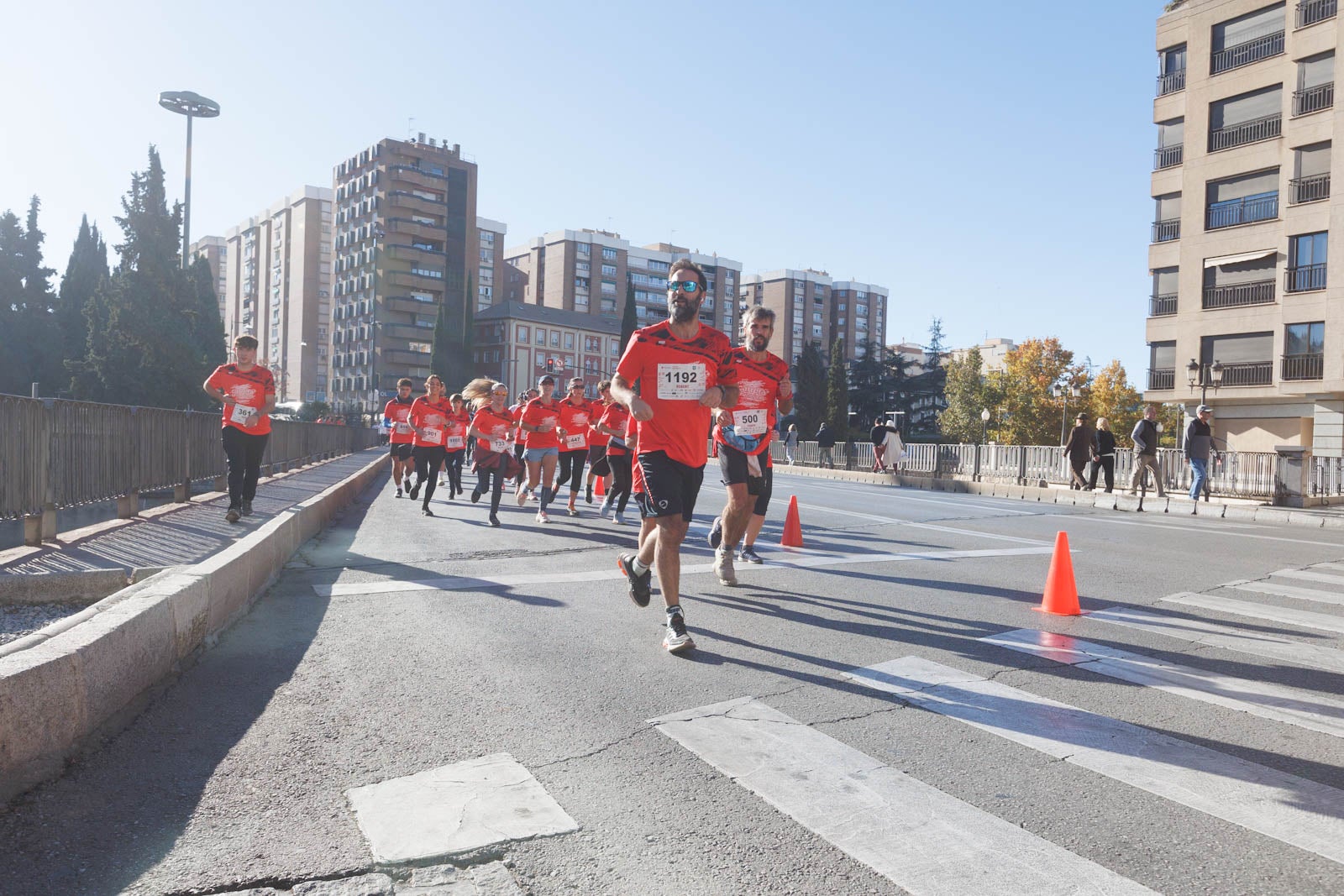 Encuéntrate en la carrera de la Cruz Roja en Granada