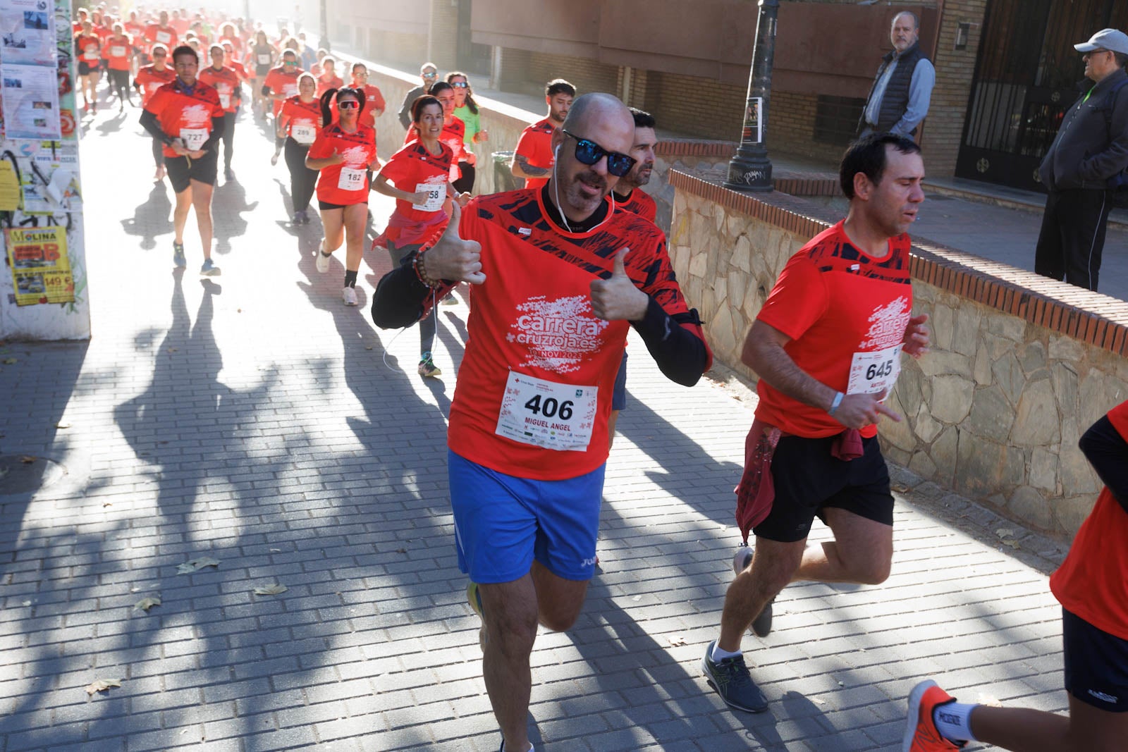 Encuéntrate en la carrera de la Cruz Roja en Granada