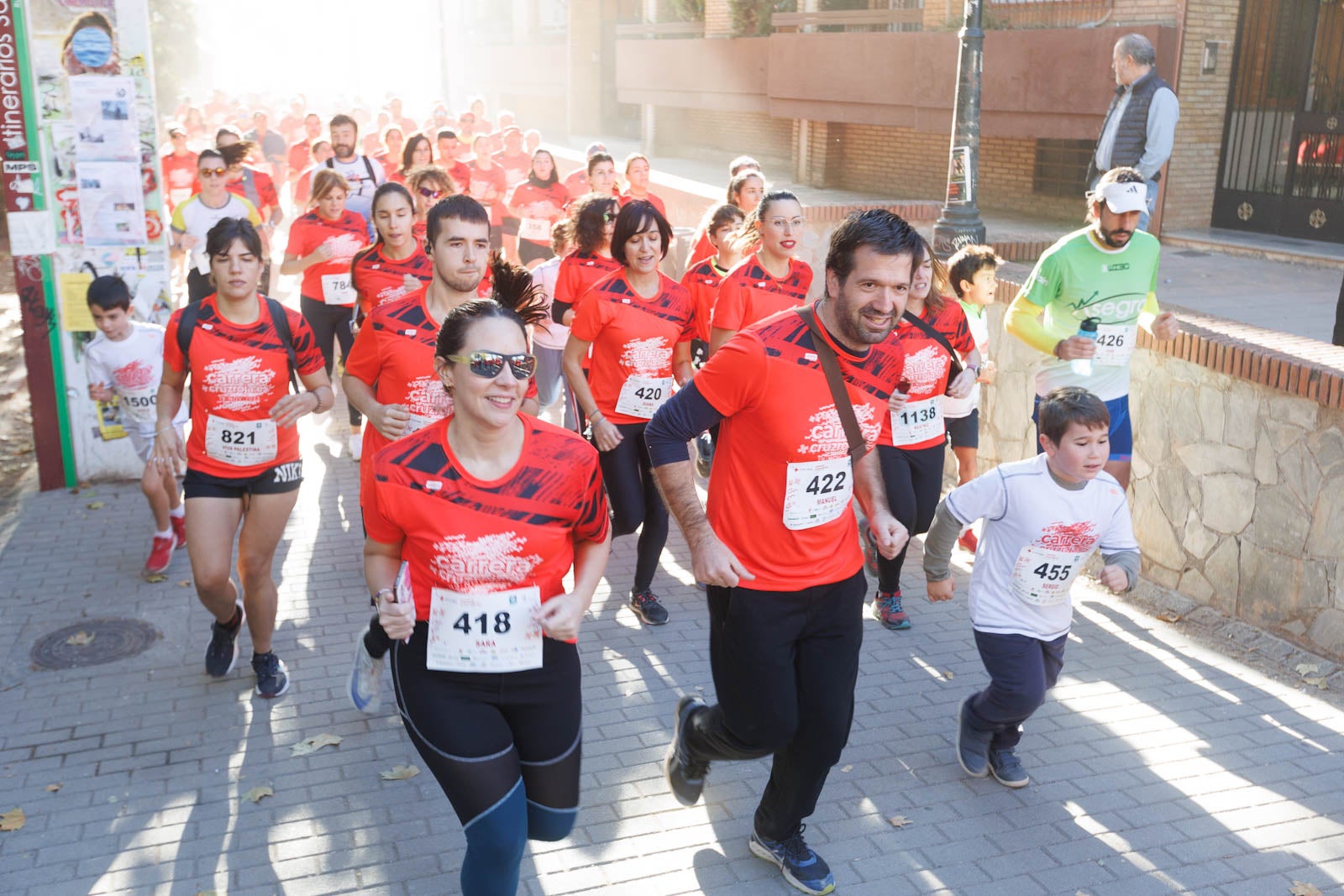 Encuéntrate en la carrera de la Cruz Roja en Granada