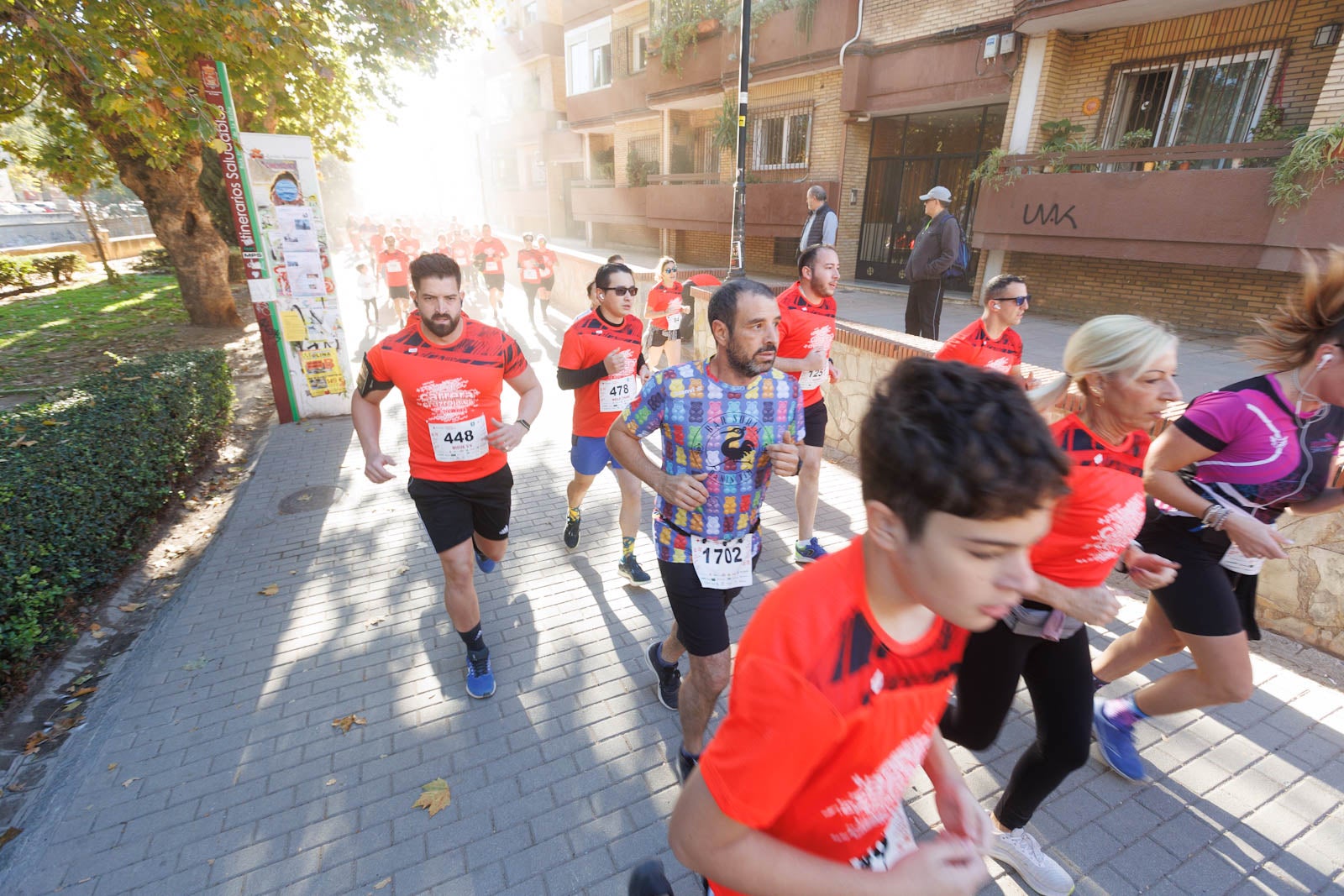 Encuéntrate en la carrera de la Cruz Roja en Granada