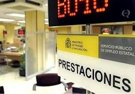 Es posible cobrar a la vez el subsidio para mayores de 52 años y un sueldo.