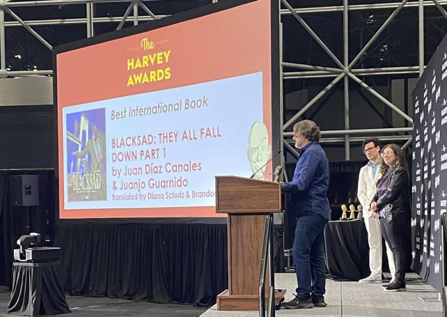 Guarnido, durante la entrega del premio Harvey, en Nueva York.