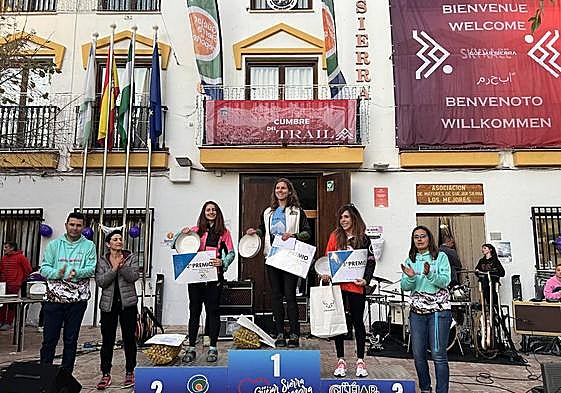 700 corredores hacen temblar Güéjar Sierra con la Skyrace Caras Nortes