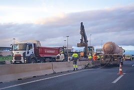 Trabajos de reparación del hundimiento.