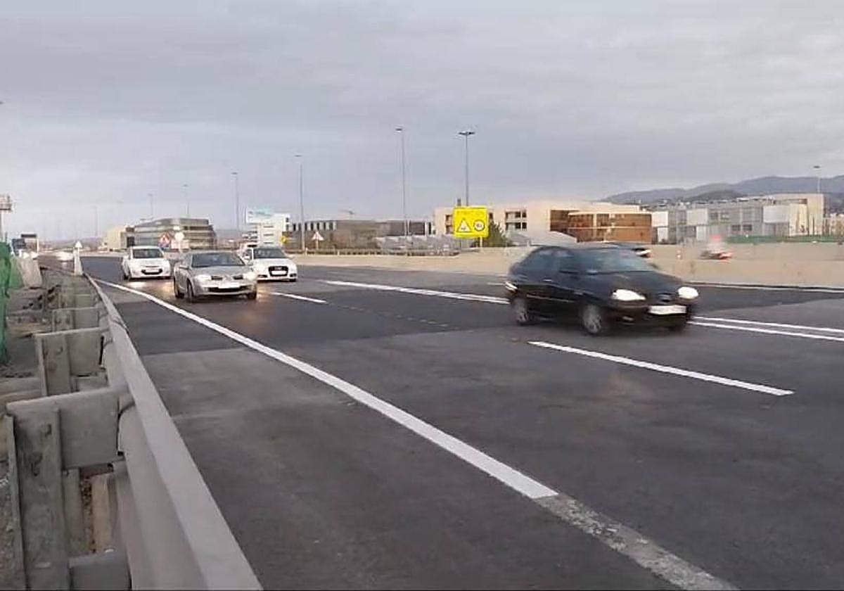 Imagen de la GR-30 reparada, esta mañana.