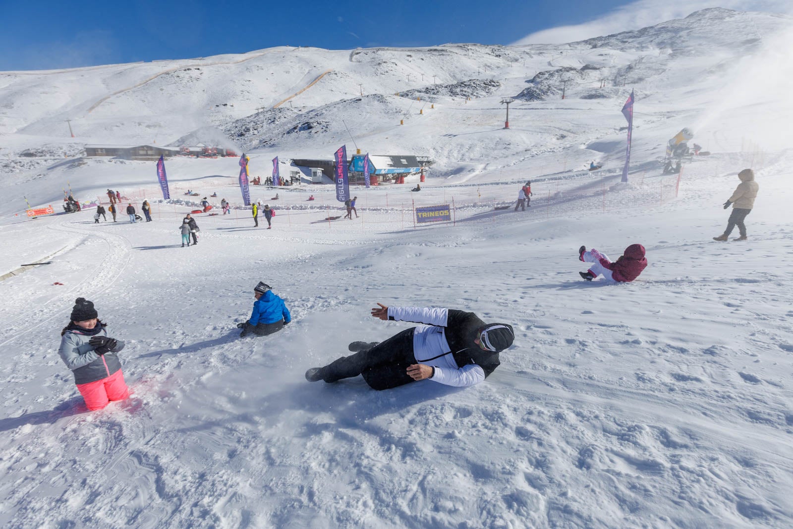 Las fotos de la apertura de Sierra Nevada: diversión en la nieve