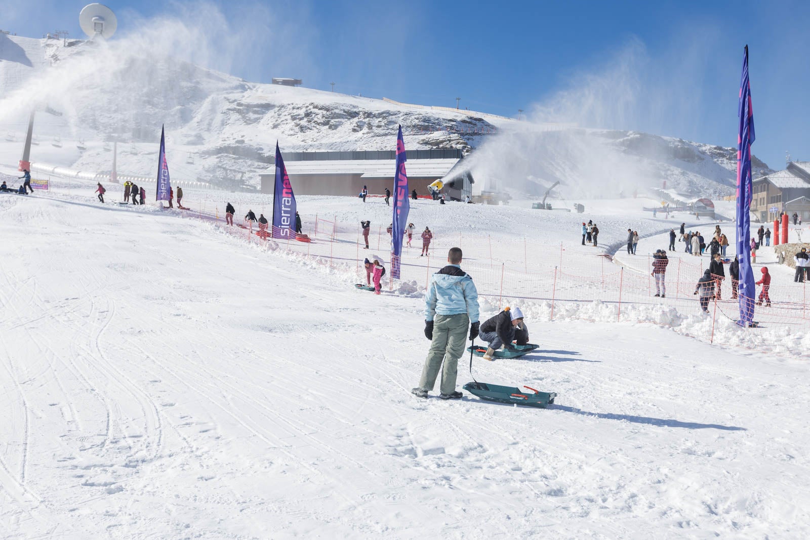 Las fotos de la apertura de Sierra Nevada: diversión en la nieve