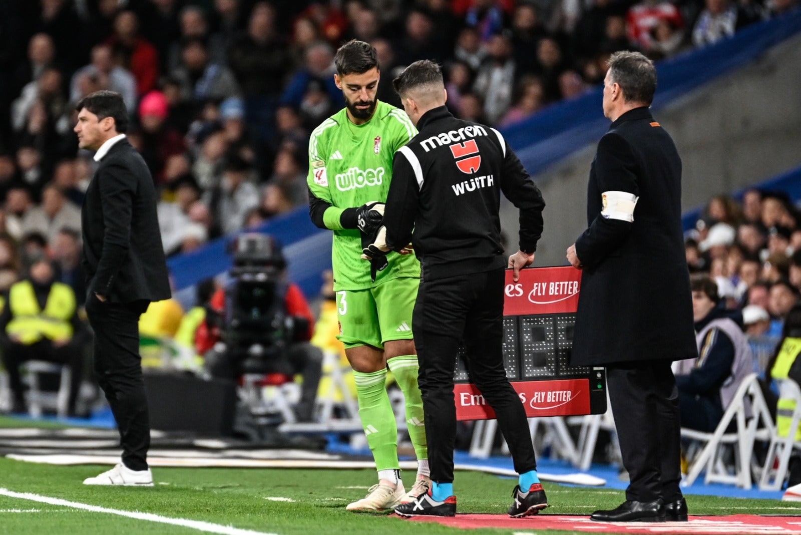 Las imágenes del Real Madrid-Granada a pie de campo
