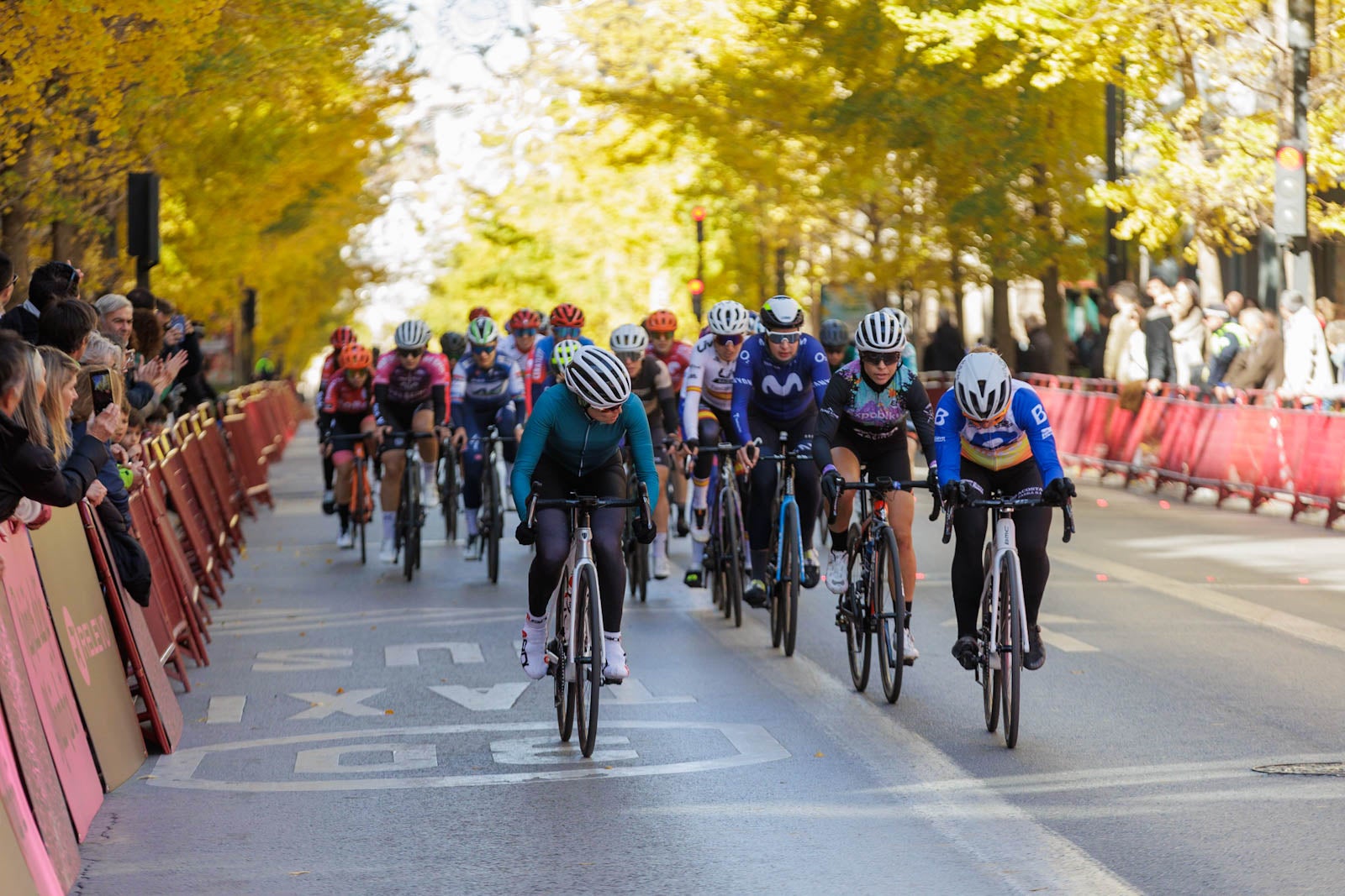 Las imágenes de la carrera Reinas de la Alhambra en Granada