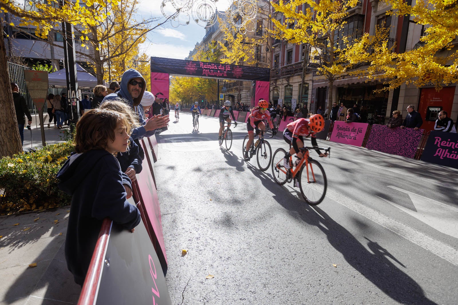 Las imágenes de la carrera Reinas de la Alhambra en Granada