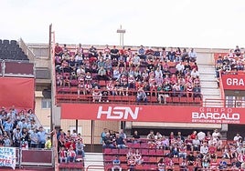 Encuéntrate en la grada en el partido entre Granada y Celta