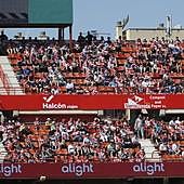 Encuéntrate en la grada de Los Cármenes