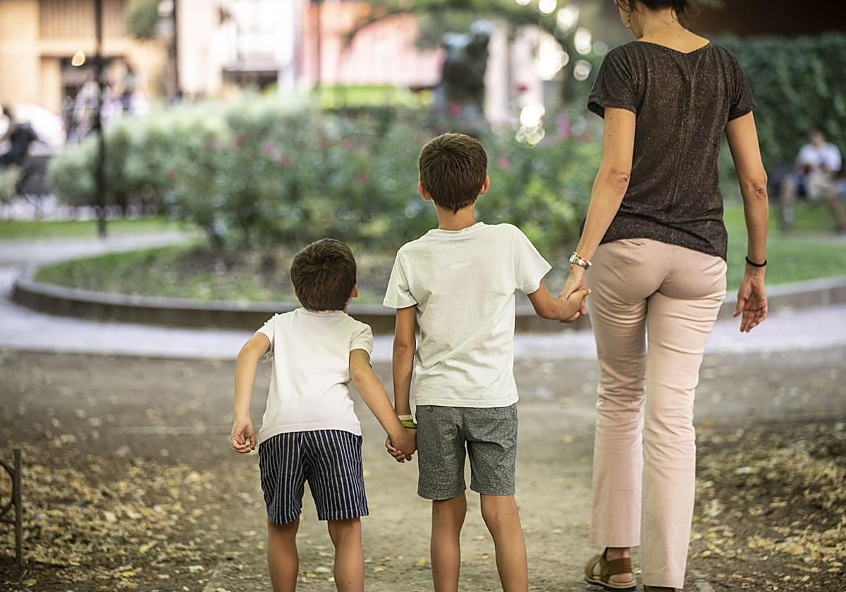 El complemento para familias de más de cien euros por hijo