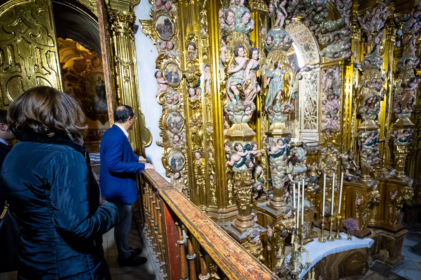 Las imágenes del espectacular camarín de la Virgen del Rosario de Granada