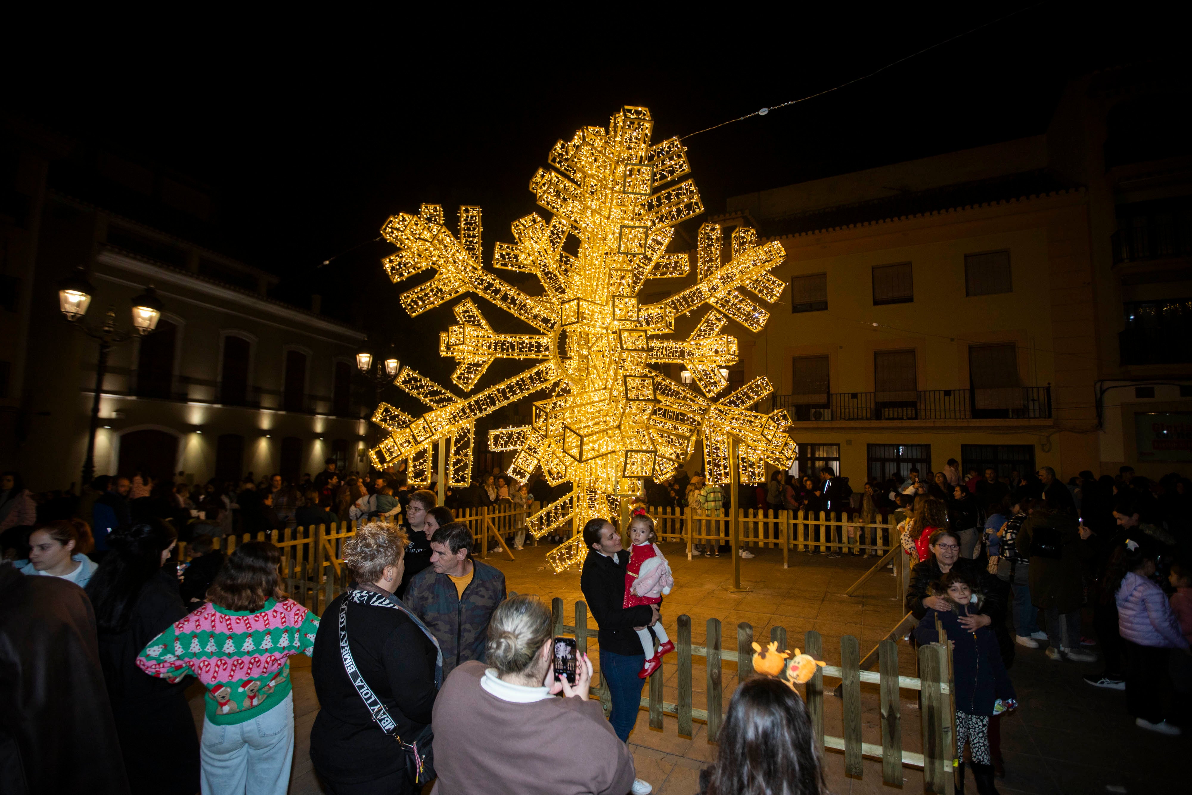 Las imágenes de la iluminación navideña de Motril