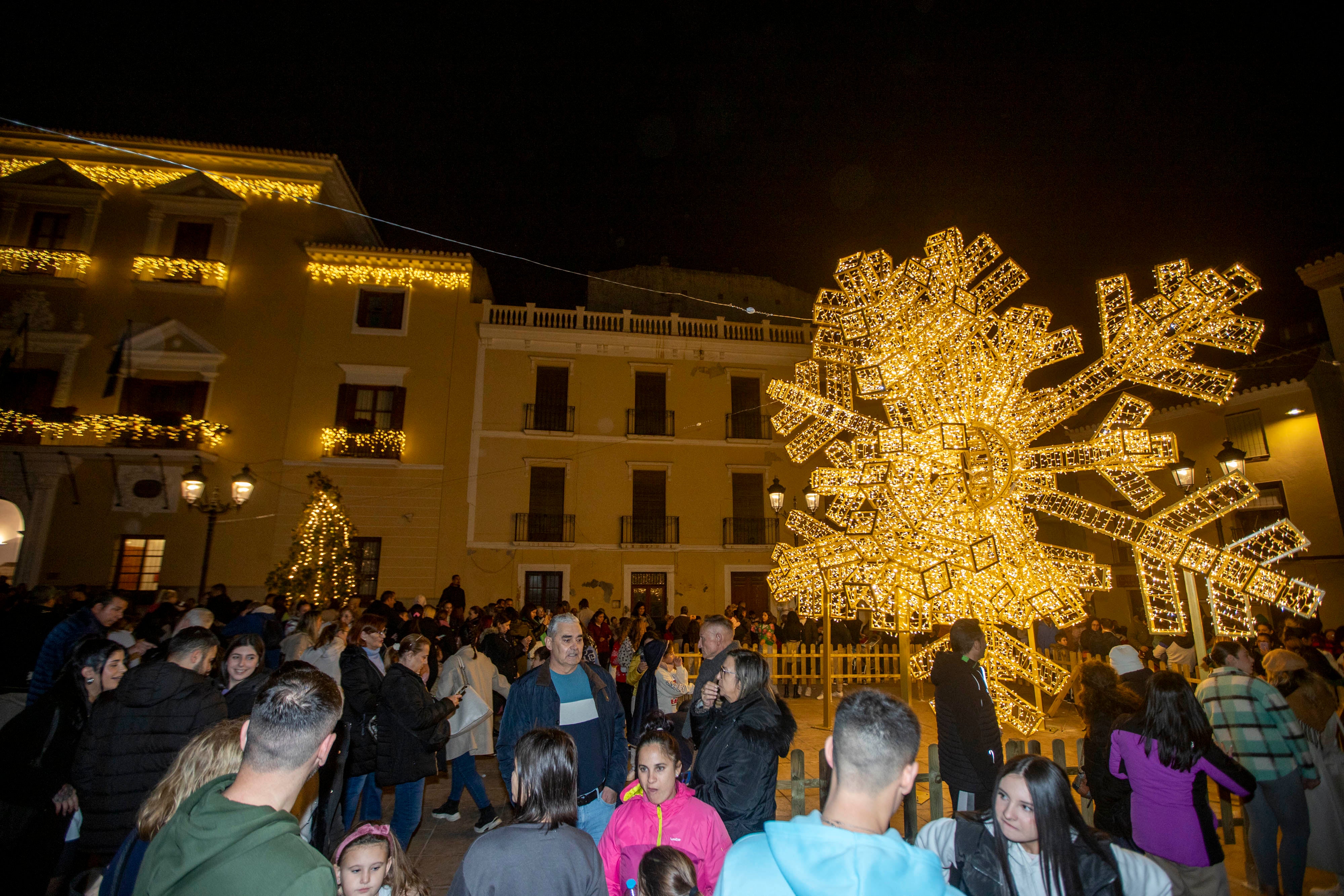 Las imágenes de la iluminación navideña de Motril