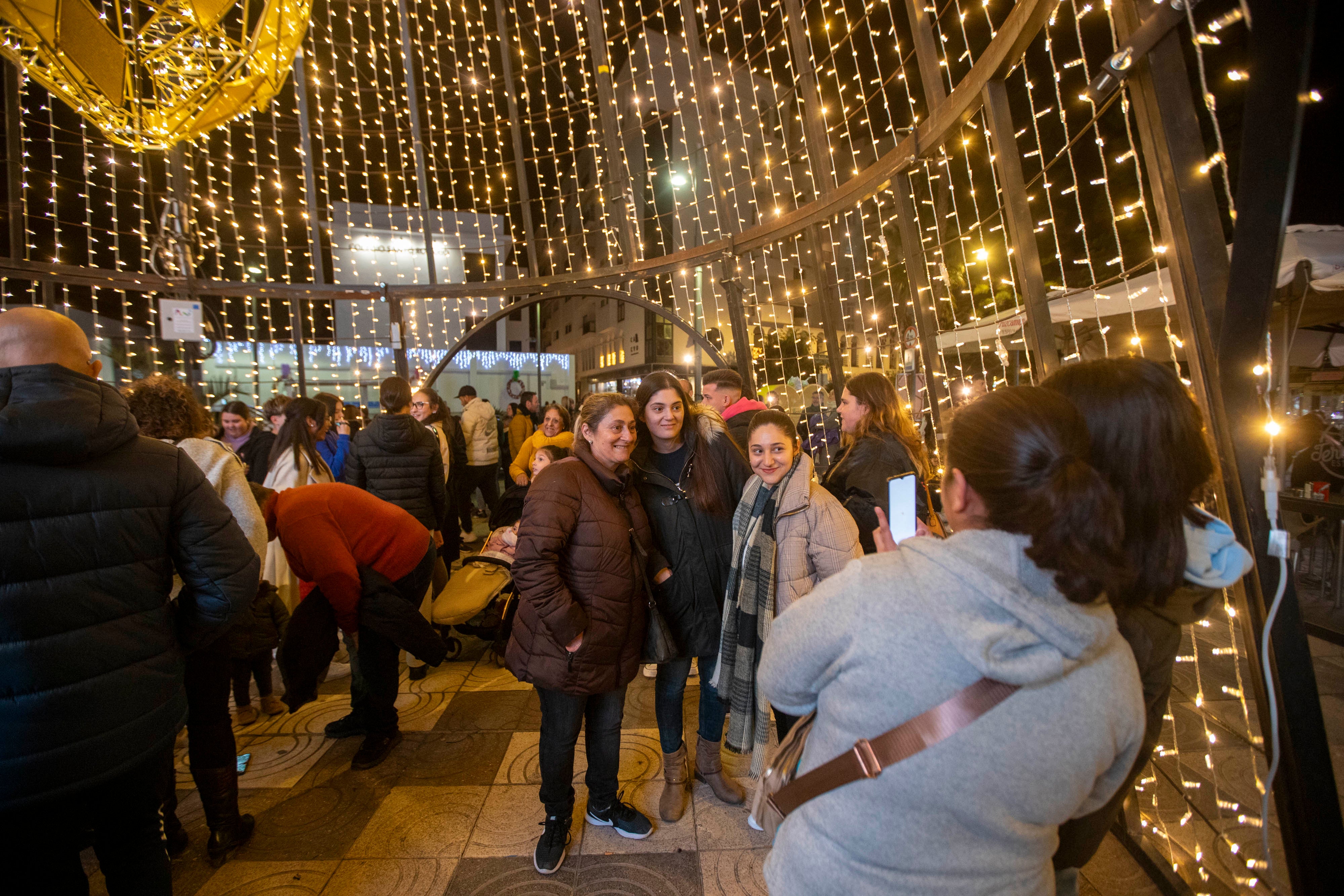 Las imágenes de la iluminación navideña de Motril