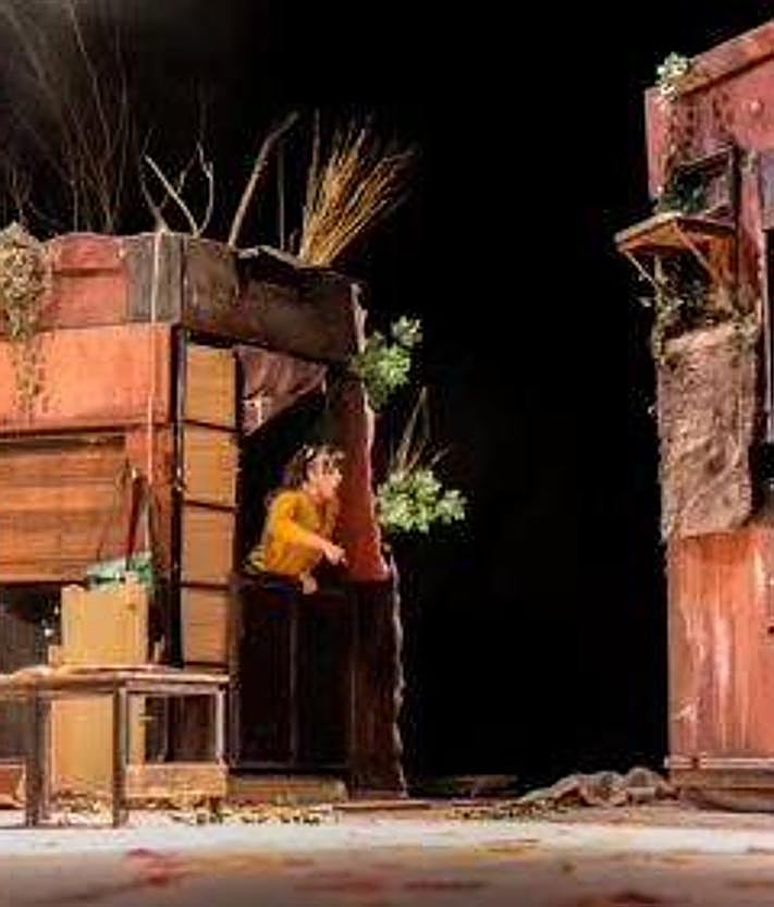 Imagen secundaria 2 - Remolque y material robado.