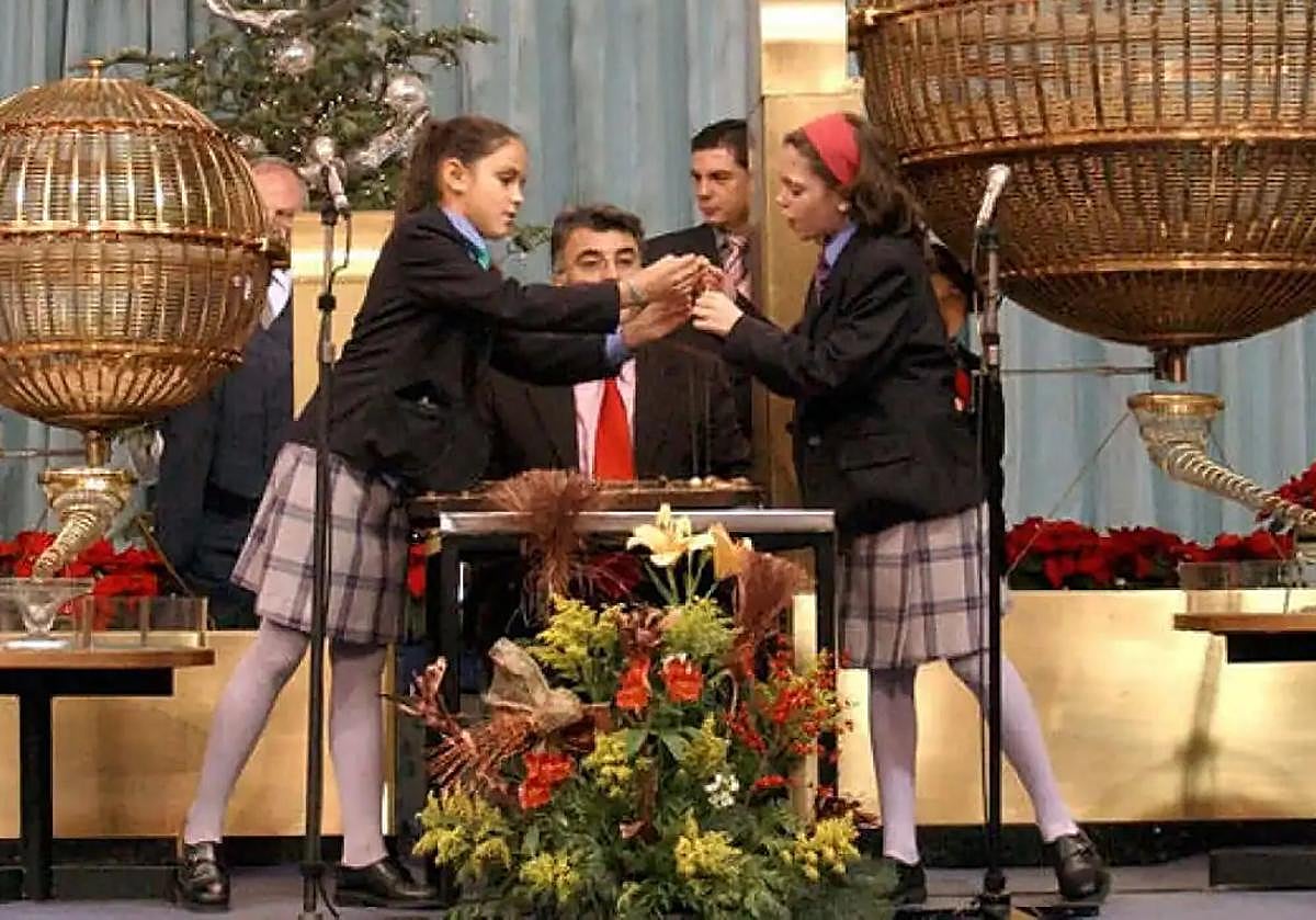 Así puedes reconocer si un décimo de la Lotería de Navidad es falso.