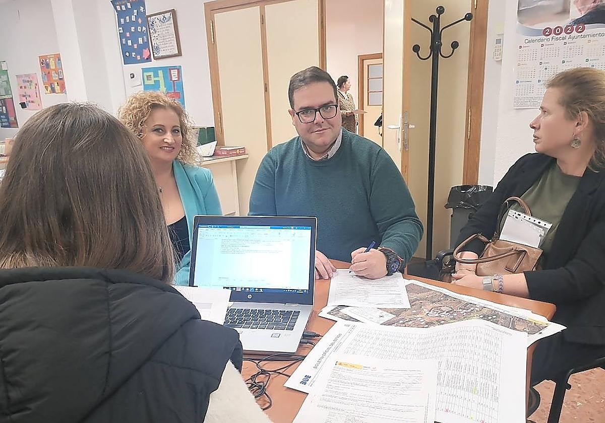 Los propietarios firman la expropiación de sus terrenos para las canalizaciones de la presa de Rules