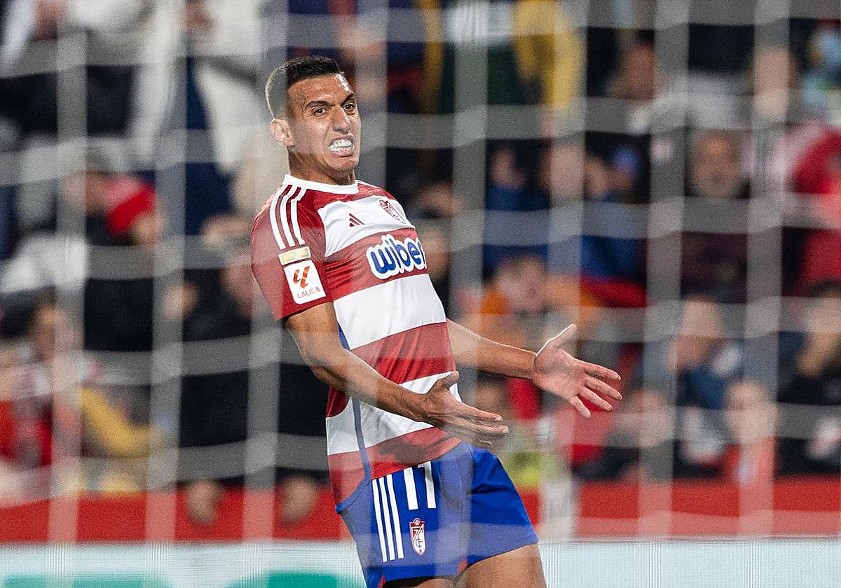 Uzuni se lamenta por una ocasión perdida contra el Athletic.