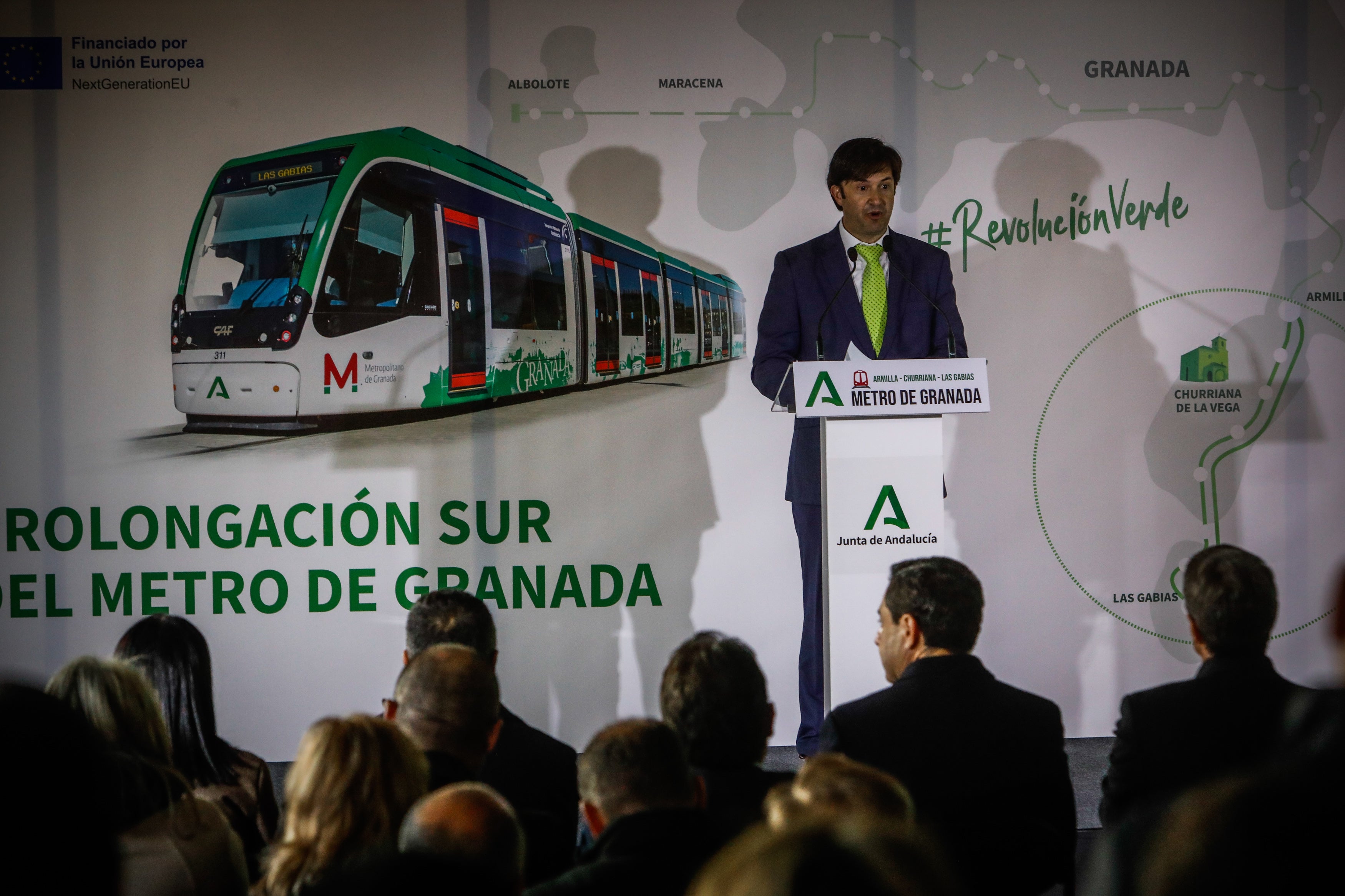 Las imágenes de la primera piedra de la ampliación del metro