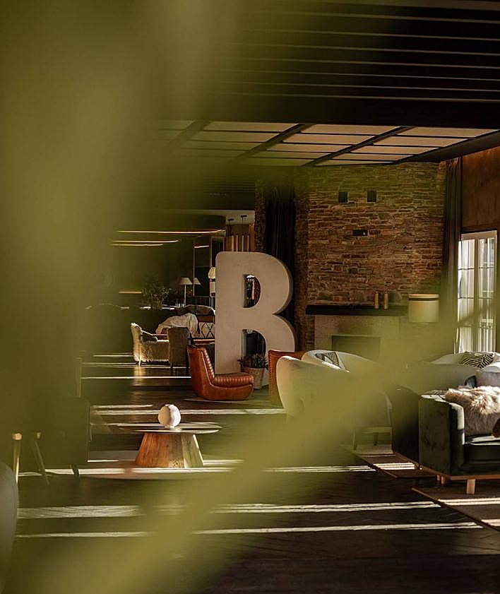 Imagen secundaria 2 - Imágenes del nuevo club de Sierra Nevada.