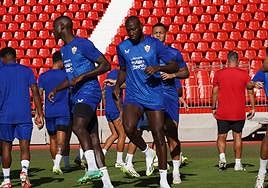 Lopy y Kaiky pueden perderse varios partidos por las selecciones, y Koné por lesión.