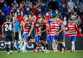 Último derbi andaluz entre Granada y Sevilla en Los Cármenes.