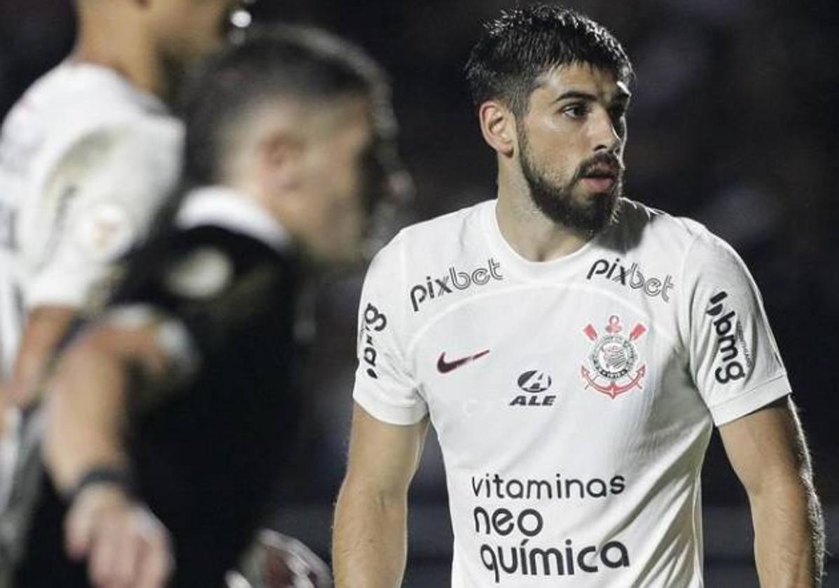 Bruno Méndez, durante uno de sus últimos partidos en el Corinthians.