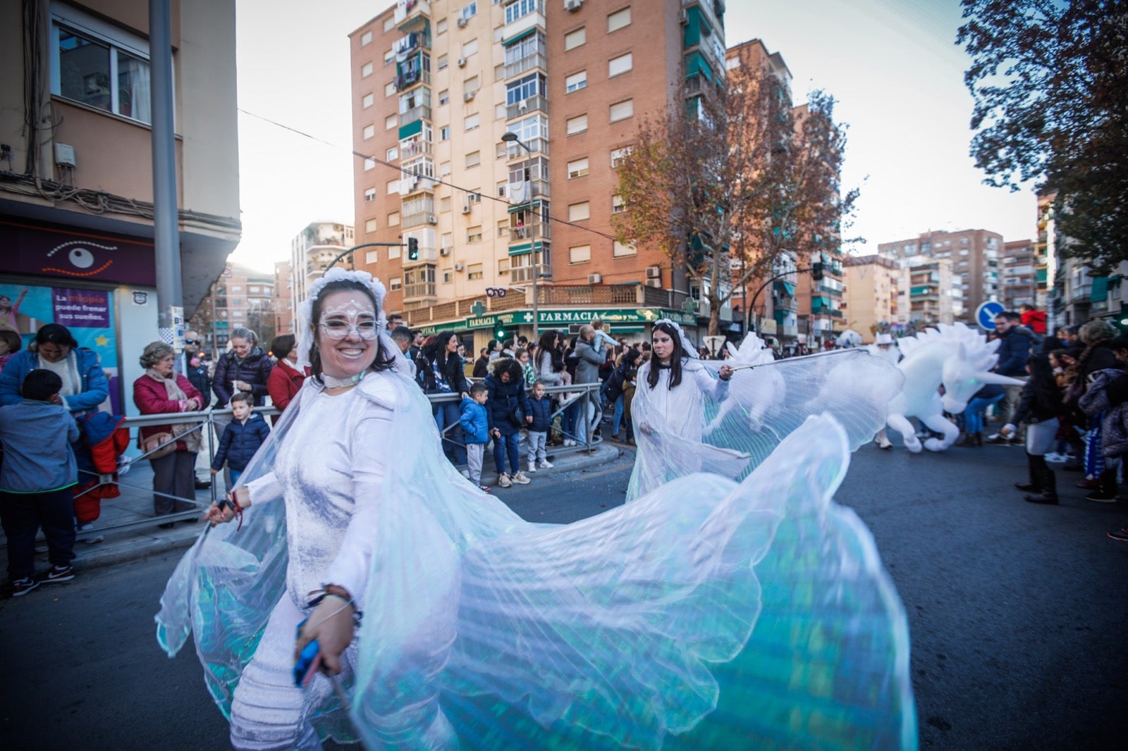 Las imágenes de la cabalgata de Papá Noel en Granada