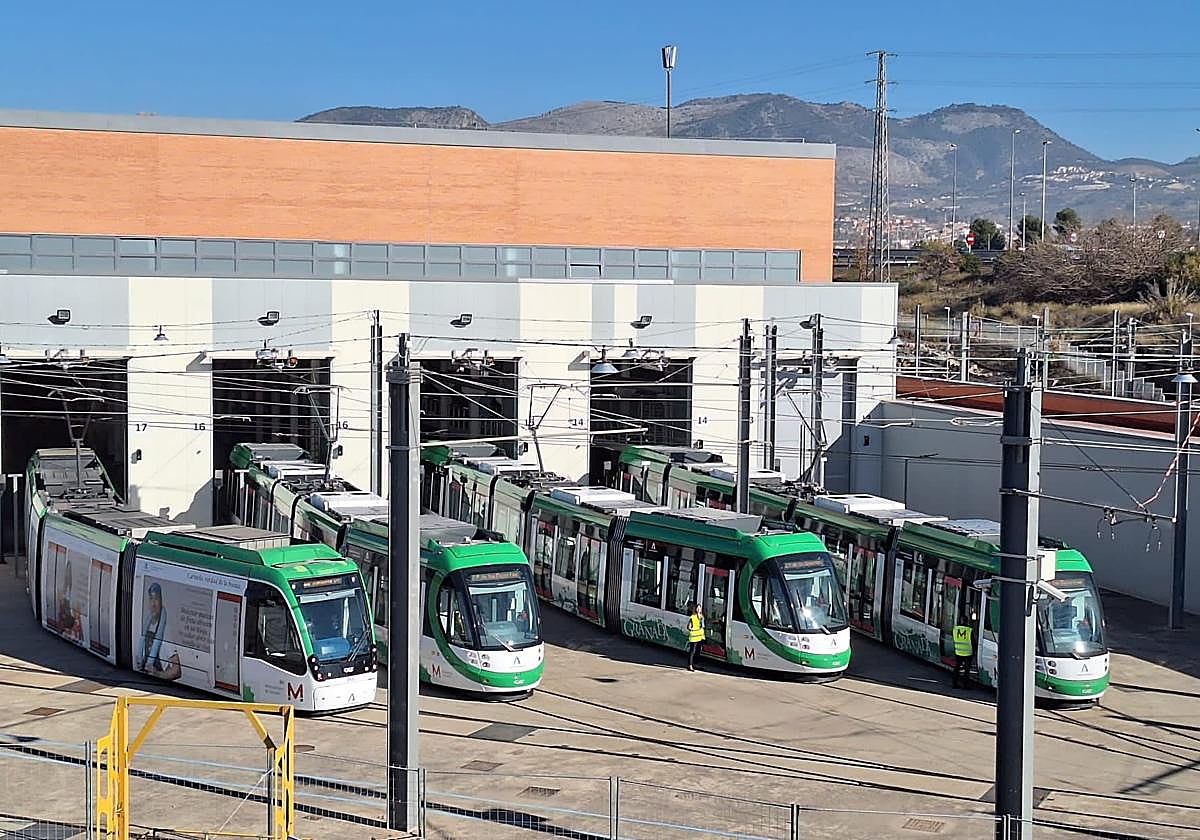 El metro recepciona sus nuevos trenes.